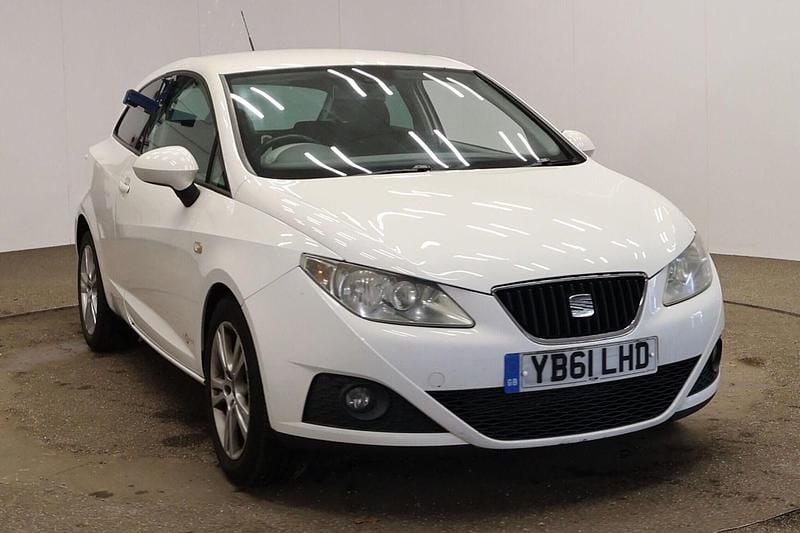 Used Seat Ibiza Copa 2012 White Hatchback
