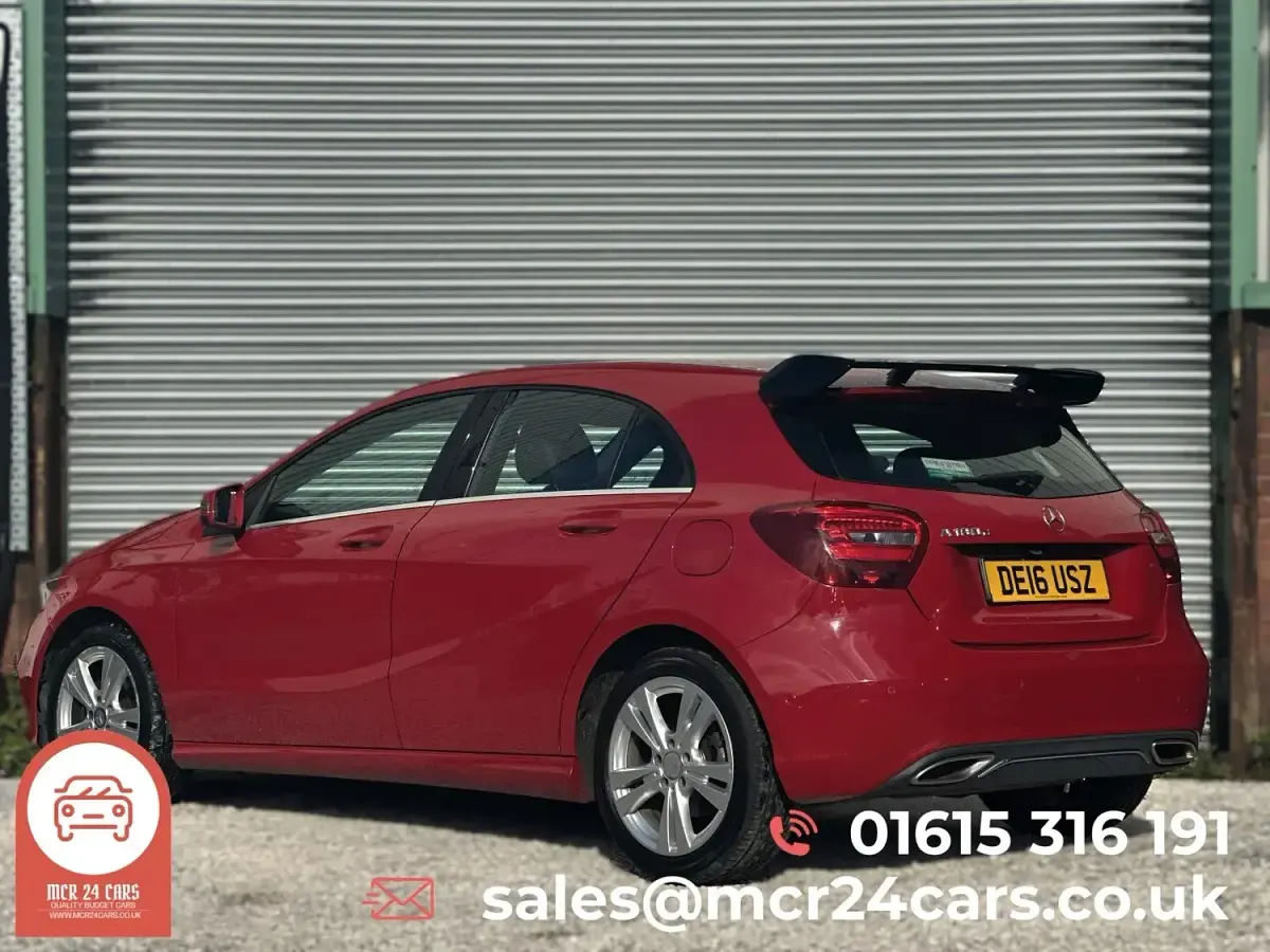 Used Mercedes A180 Executive 109 HP (80 kW) 2016 Red Hatchback