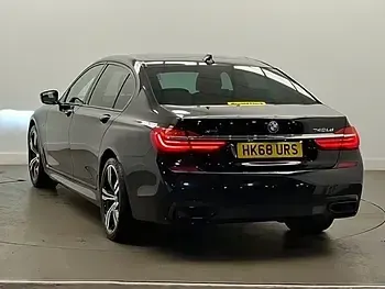 Used BMW 740L M Sport 320 HP (235 kW) 2018 Black Sedan