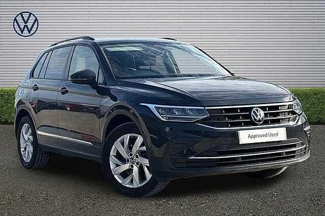 Used VW Tiguan Life 150 HP (110 kW) 2022 Grey SUV