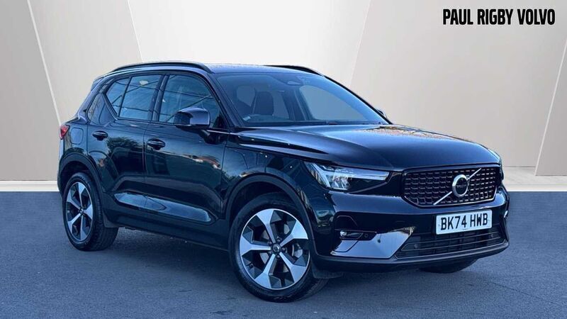 Used 2025 Volvo XC40 Plus SUV | £33,450 (Fair price) - Image 1/3