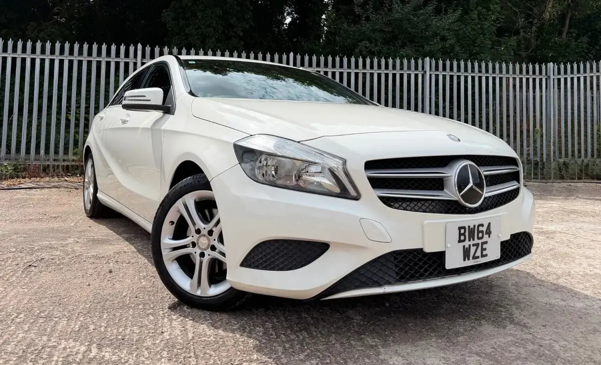 Used Mercedes A180 SE 2014 White Hatchback