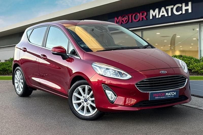Red Used 2018 Ford Fiesta Titanium Hatchback | £8,990 (Good price) - Image 1/4