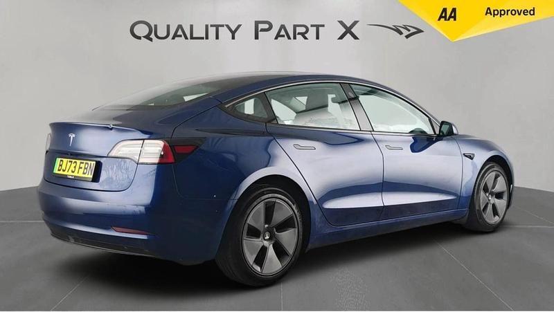 Used Tesla Model 3 Long Range RWD 235 kW (320 HP) 2023 Blue Sedan