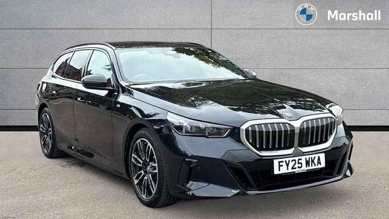 Black Used 2025 BMW 530e M Sport Estate | £48,689 (Fair price) - Image 1/4