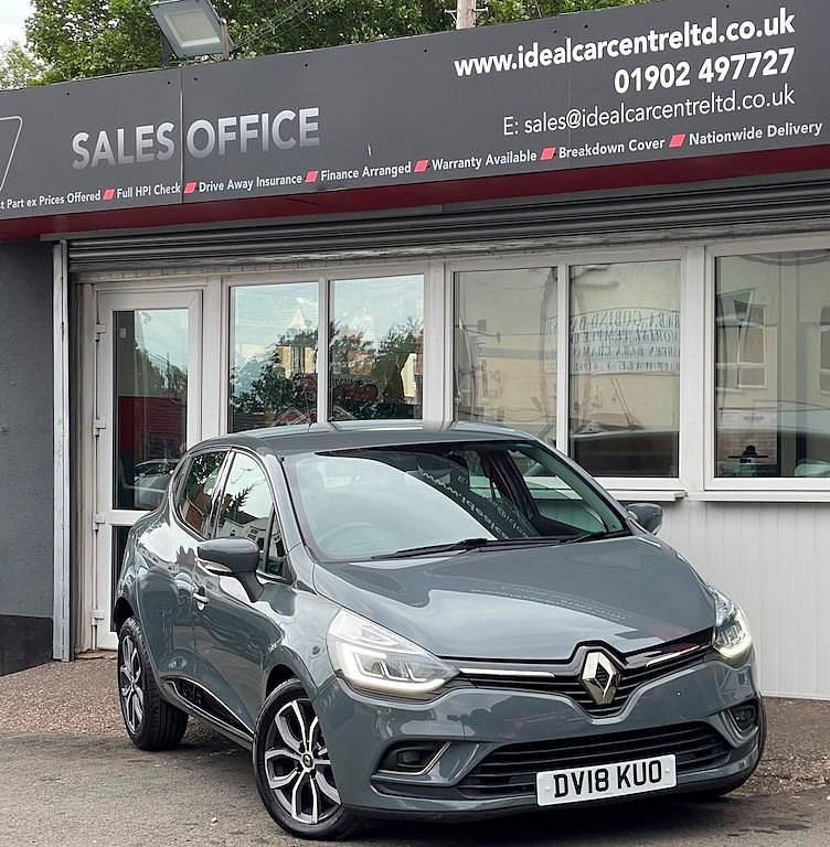 Grey Used 2018 Renault Clio IV Urban Hatchback | £7,795 (Fair price) - Image 1/3