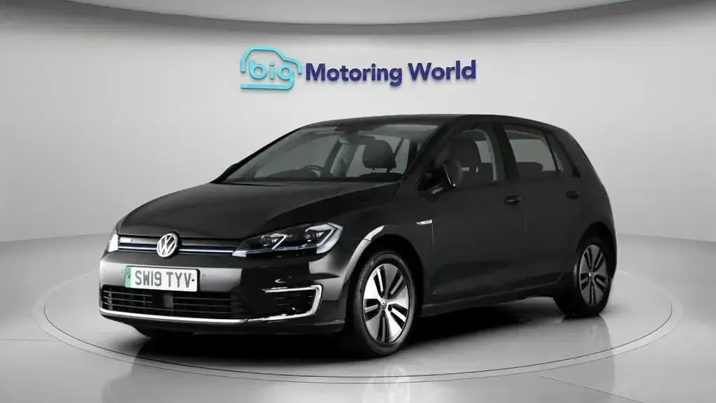 Used VW e-Golf 100 kW (136 HP) 2019 Hatchback