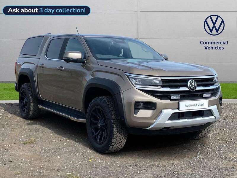 Beige New 2025 VW Amarok Style Pickup | £59,398 - Image 1/4