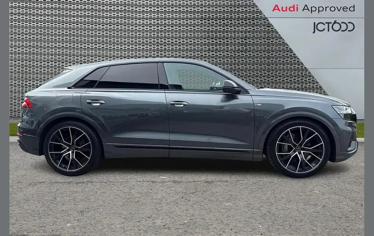 Used Audi Q8 Black Edition 286 HP (210 kW) 2023 Grey SUV