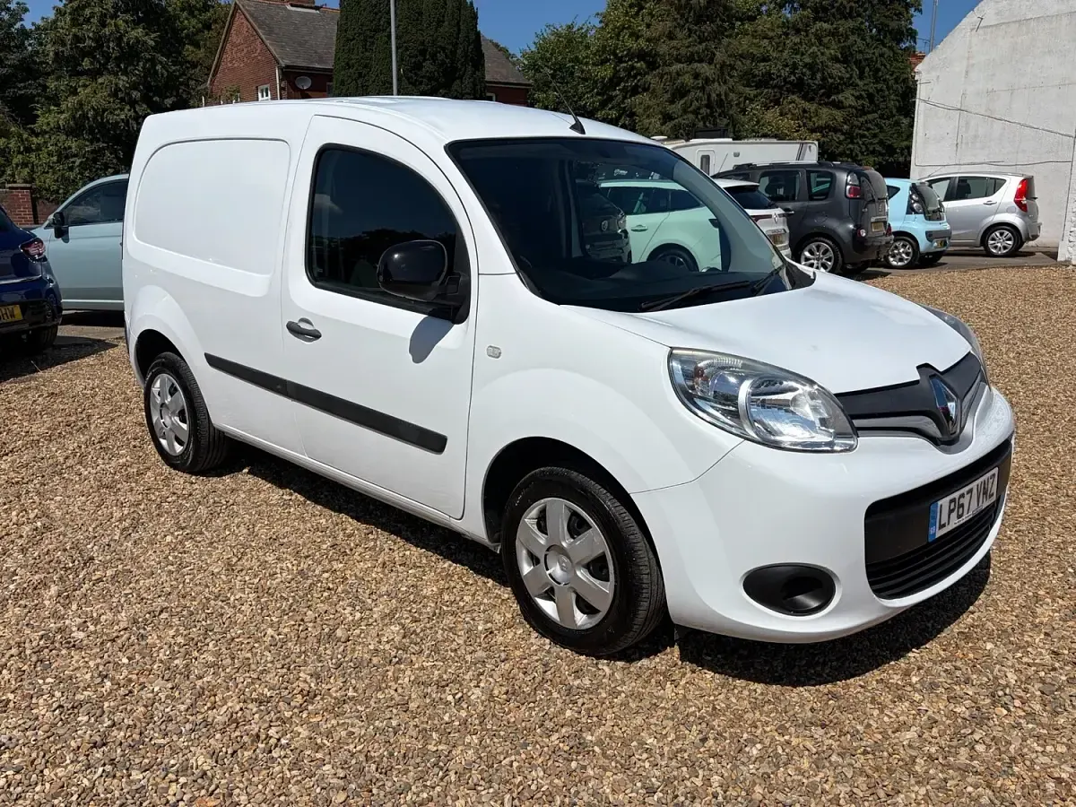 Used Renault Kangoo Business 2018 White MPV