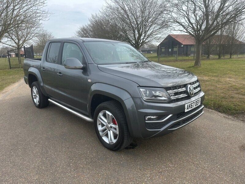 Grey Used 2017 VW Amarok Highline Pickup | £15,750 (Fair price) - Image 1/4