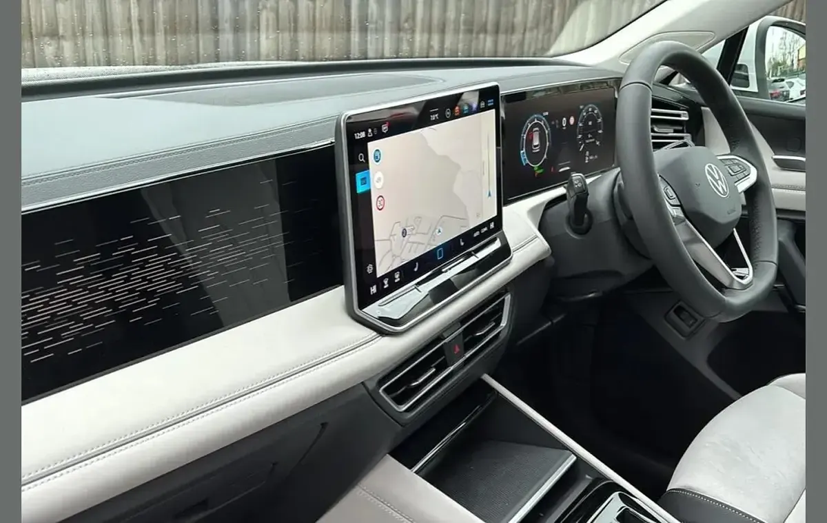 New VW Tiguan Elegance 147 HP (108 kW) 2025 White SUV