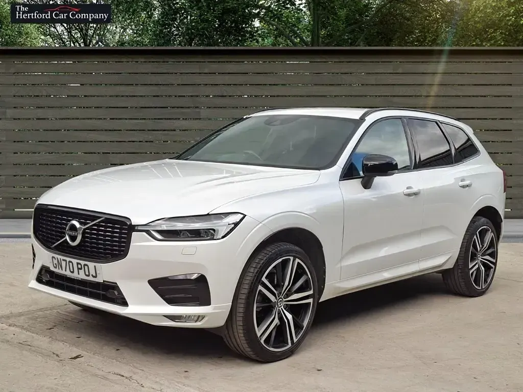 Used Volvo XC60 R-Design Pro 250 HP (183 kW) 2020 White SUV