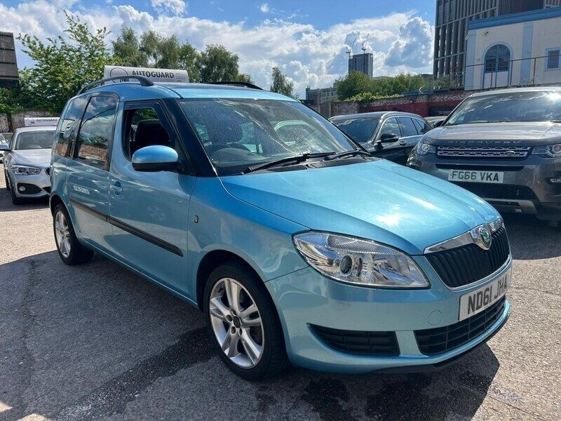 Blue Used 2011 Skoda Roomster SE Estate | £2,495 (Fair price) - Image 1/2
