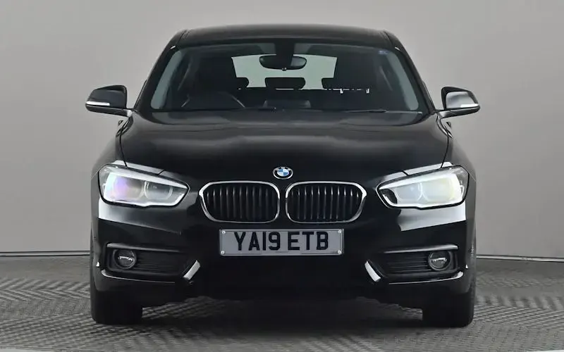 Used BMW 116 116 HP (85 kW) 2019 Black Hatchback