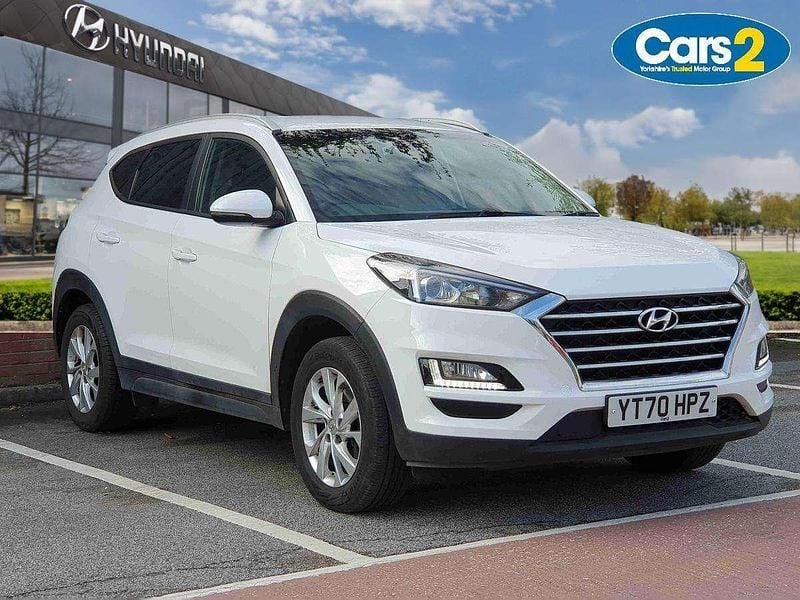 White Used 2020 Hyundai Tucson SE SUV | £12,490 (Good price) - Image 1/4