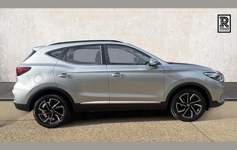 Used MG ZS Exclusive 111 HP (81 kW) 2022 Silver SUV