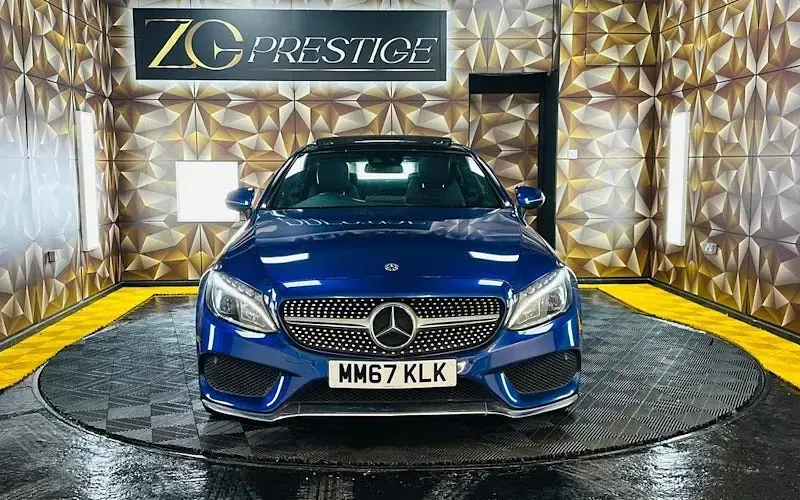 Used Mercedes C250 AMG Line Premium Plus 204 HP (150 kW) 2018 Blue Coupe