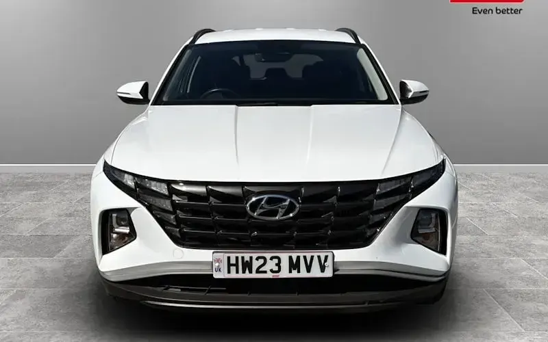 Used Hyundai Tucson SE 150 HP (110 kW) 2023 White SUV