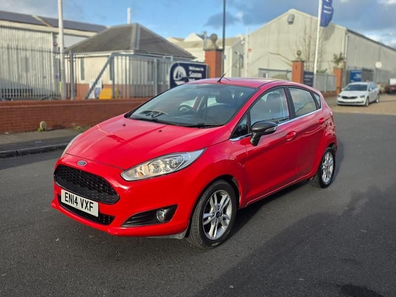 Used Ford Fiesta Zetec 2014 Red Hatchback