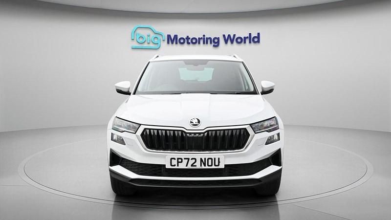 Used Skoda Karoq SE L 150 HP (110 kW) 2023 White SUV
