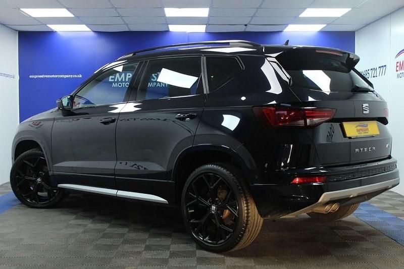 Begagnad Seat Ateca Black Edition 150 HK (110 kW) 2020 Svart SUV