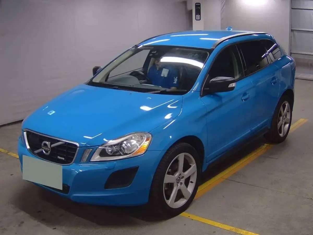 Used Volvo XC60 R-Design 2013 Blue SUV
