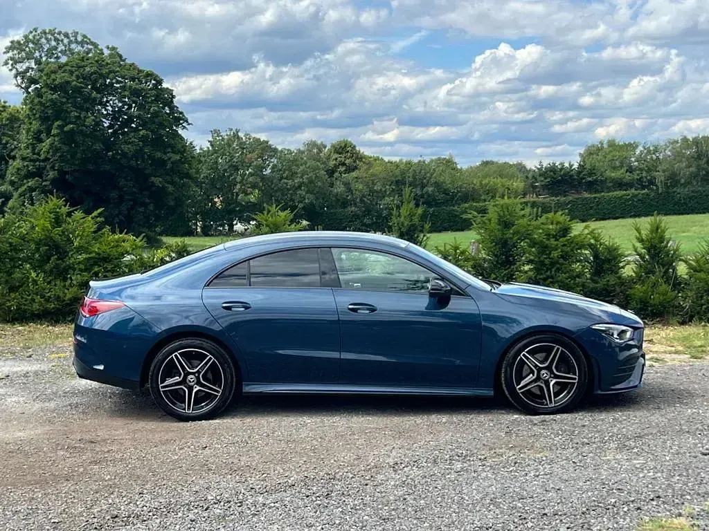 Used Mercedes CLA200 Executive 163 HP (119 kW) 2023 Blue Coupe