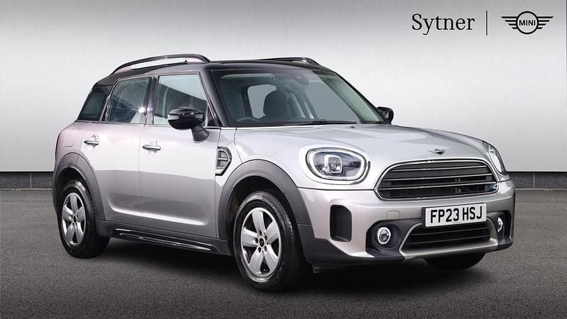 Silver Used 2023 Mini Cooper Countryman Classic SUV | £22,500 (Good price) - Image 1/4