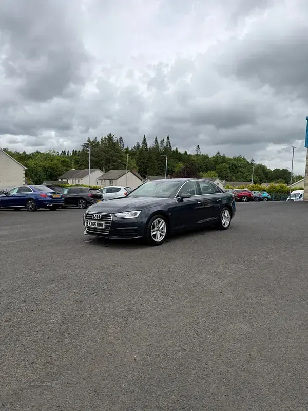 Used Audi A4 Comfort 147 HP (108 kW) 2016 Blue Sedan