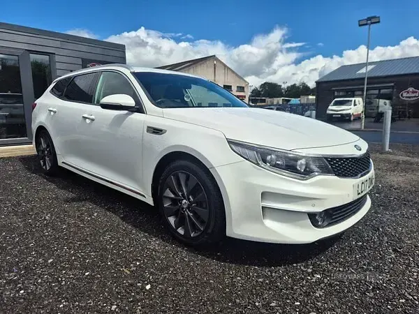 Used Kia Optima 141 HP (103 kW) 2017 White Estate