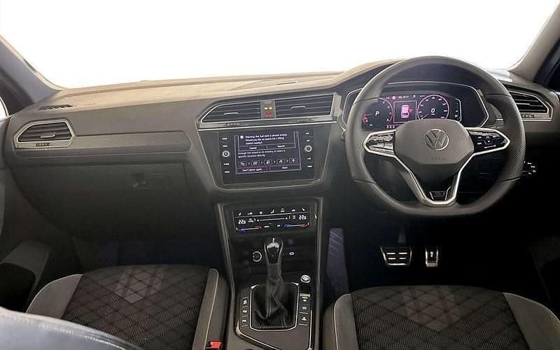 Used VW Tiguan R-line 150 HP (110 kW) 2023 SUV