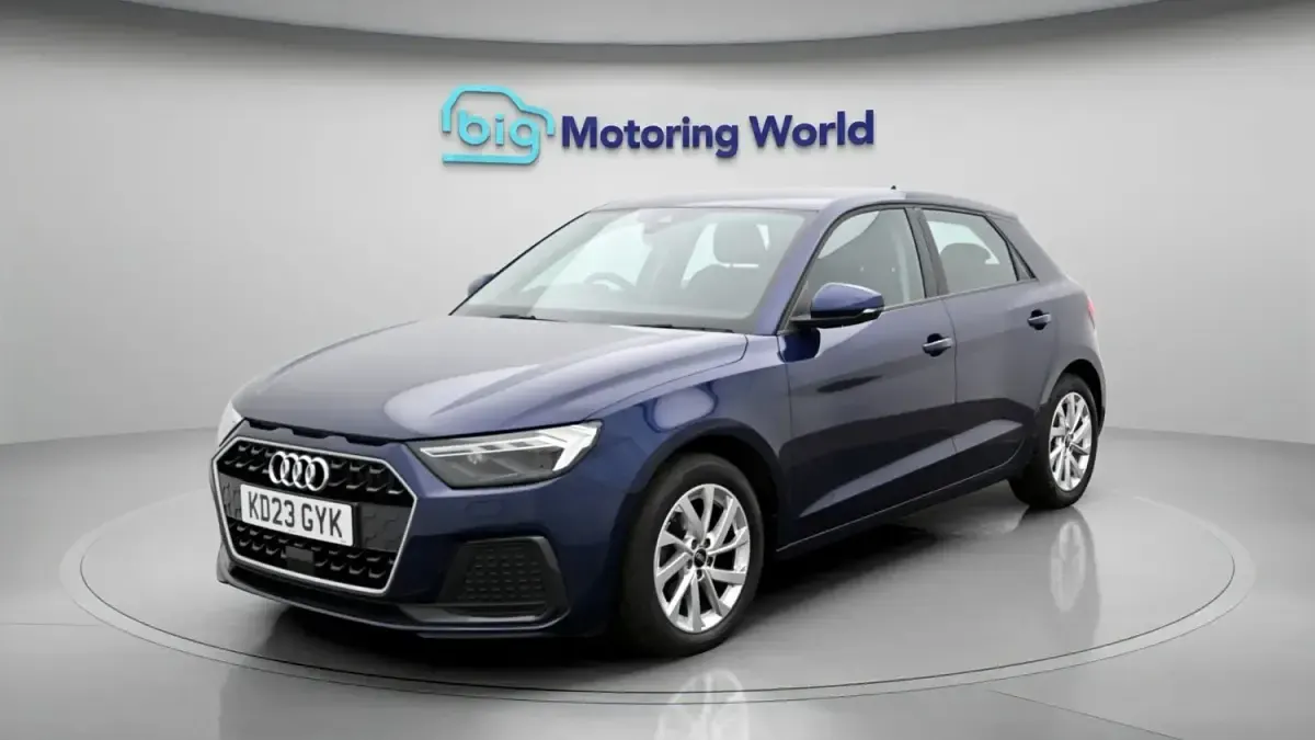 Usado Audi A1 Sportback Sport 95 HP (69 kW) 2023 Azul Citadino