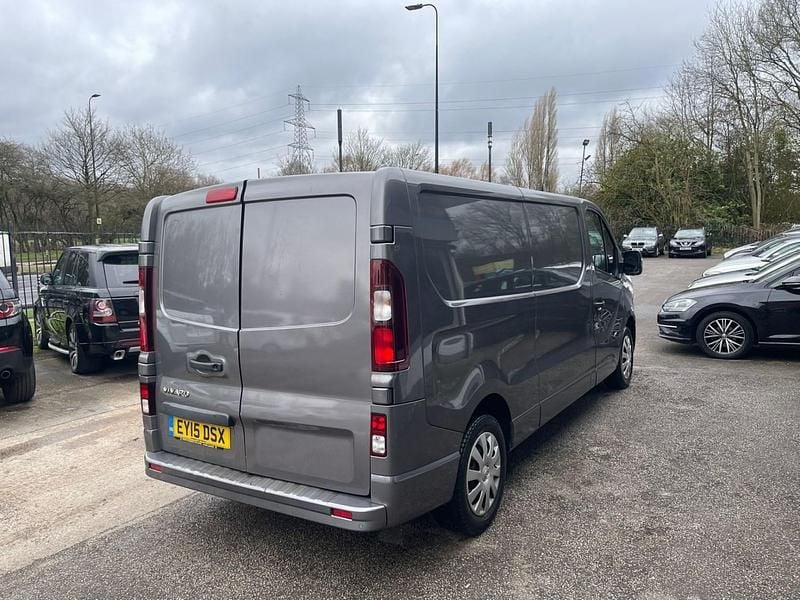 Used Vauxhall Vivaro Sportive 115 HP (84 kW) 2015 Grey MPV