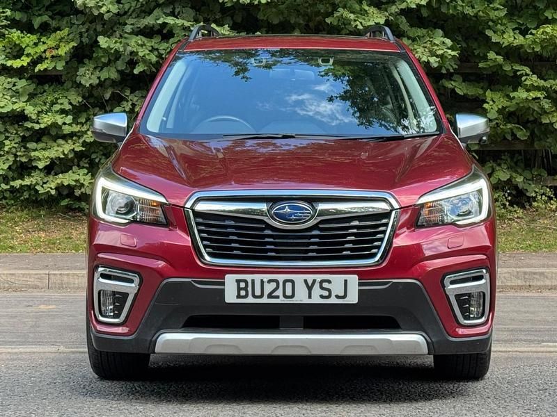 Used Subaru Forester Premium 150 HP (110 kW) 2020 Red SUV