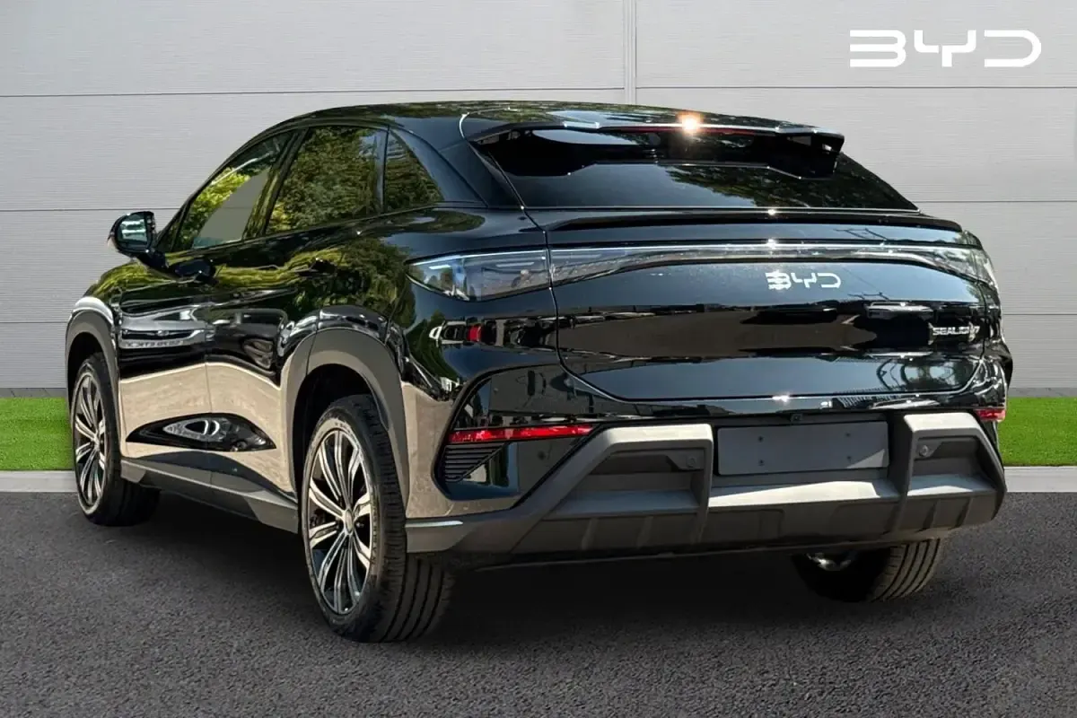 New BYD Sealion 7 Comfort 230 kW (313 HP) 2026 Black SUV