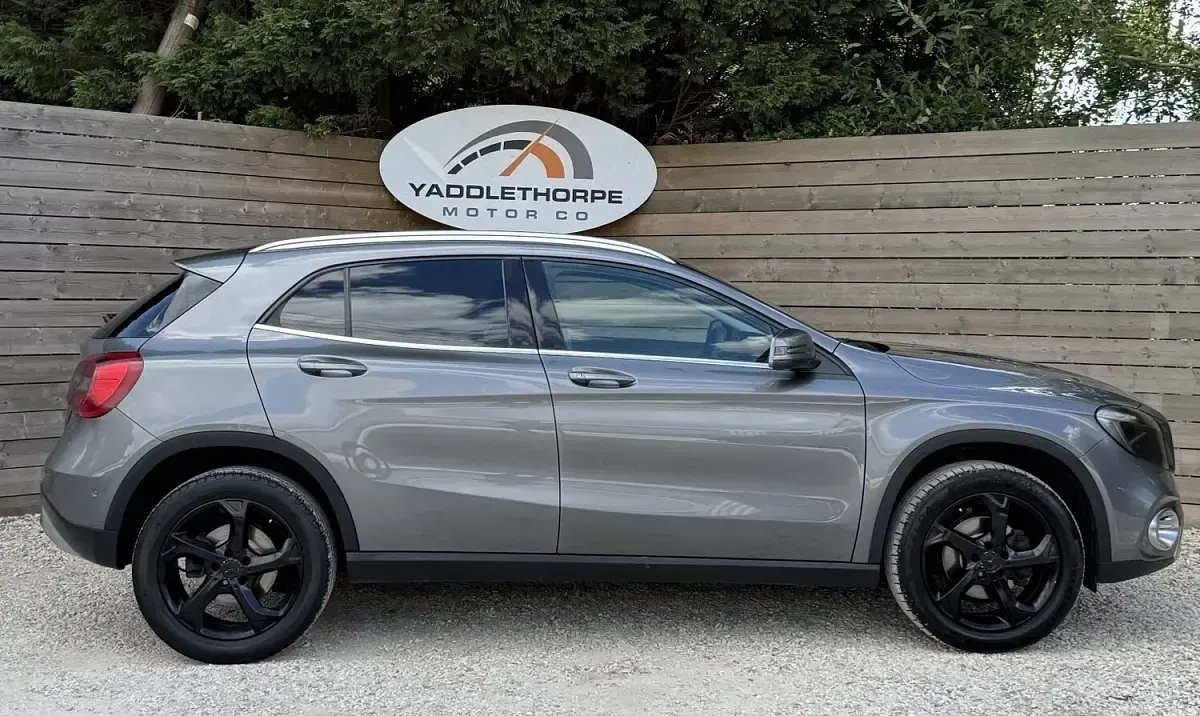Used Mercedes GLA200 Executive 2017 Grey SUV