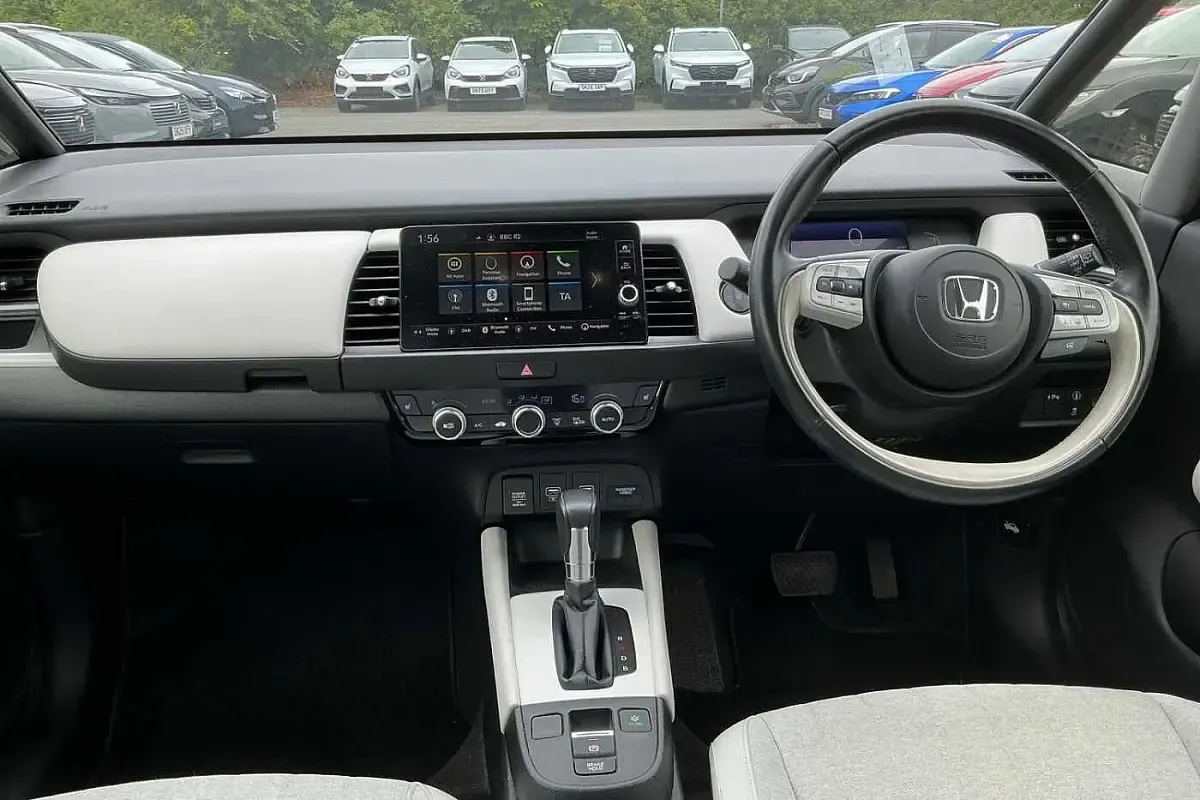 Used Honda Jazz Hybrid 109 HP (80 kW) 2022 Grey Hatchback