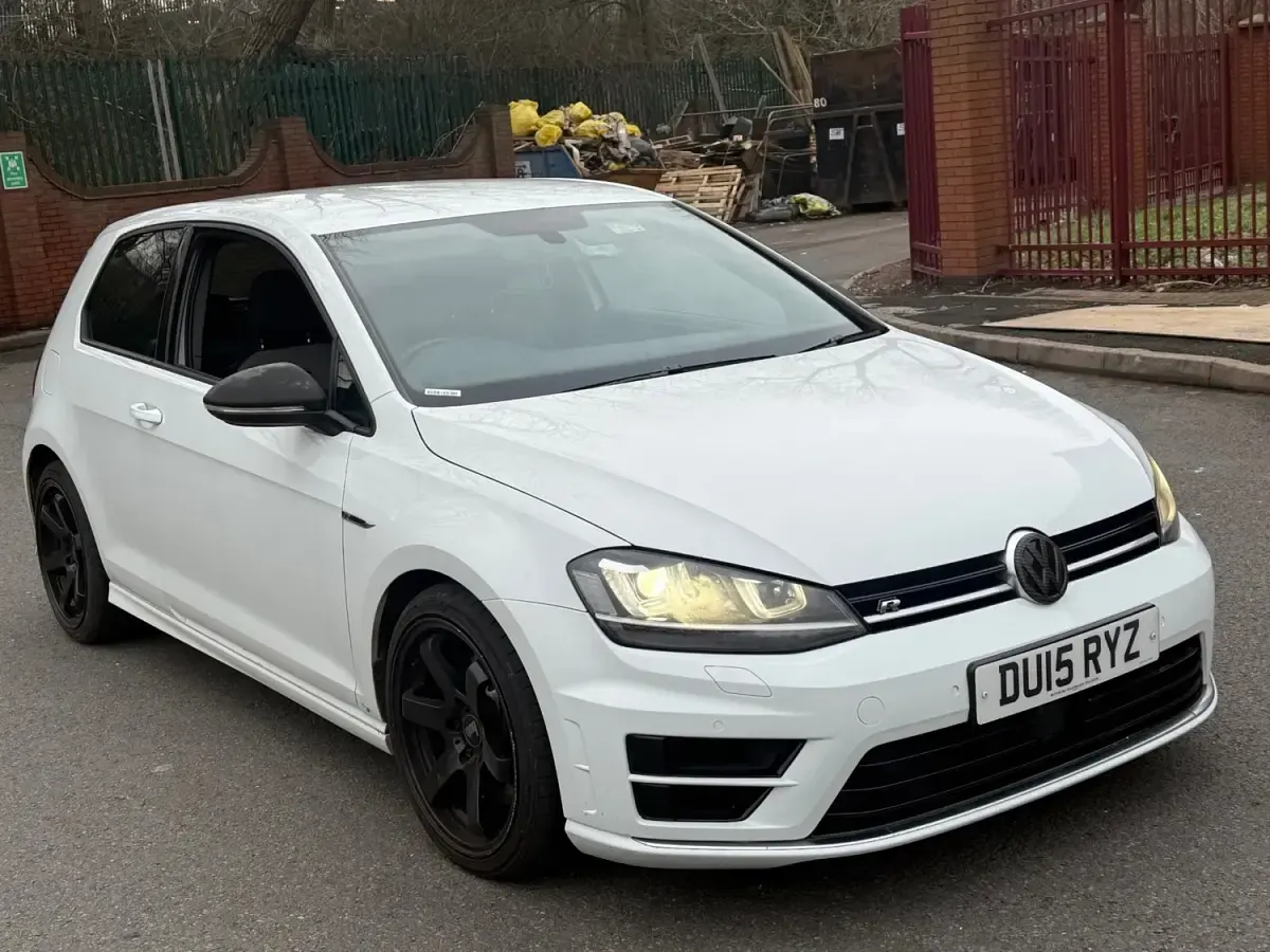 Usado VW Golf VII R 2015 Blanco Utilitario