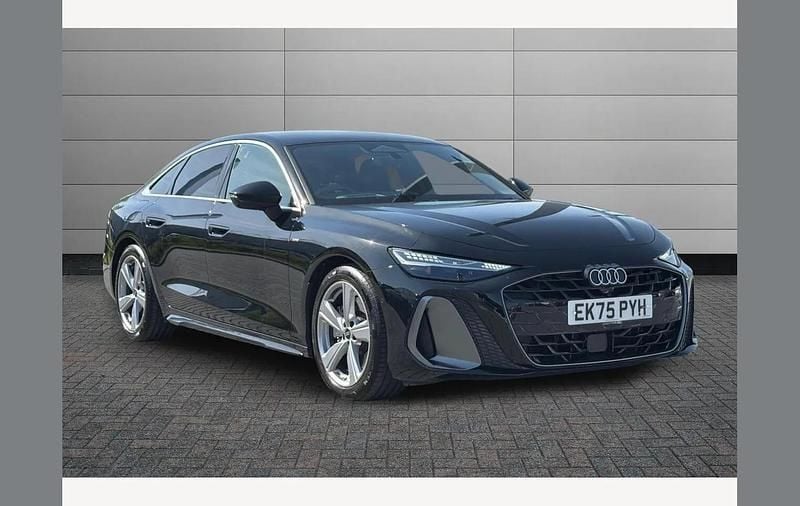 Used Audi A6 S-Line 204 HP (150 kW) 2025 Midnight green Sedan