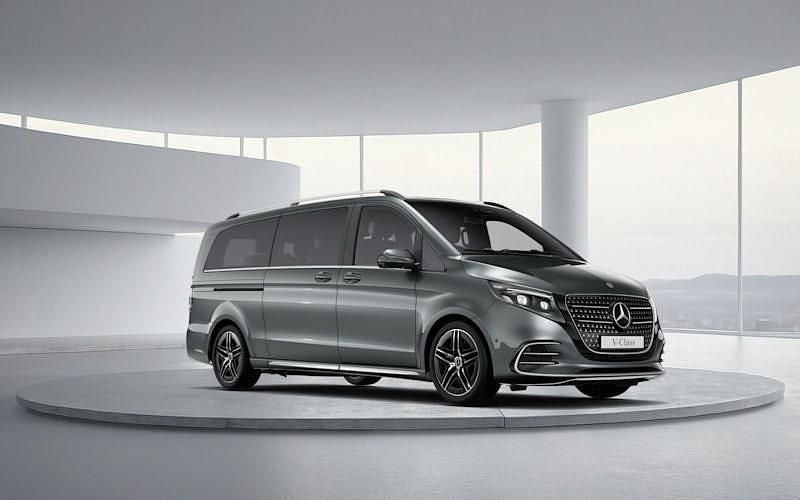 New 2025 Mercedes V220 Premium MPV | £77,320 (Fair price) - Image 1/3