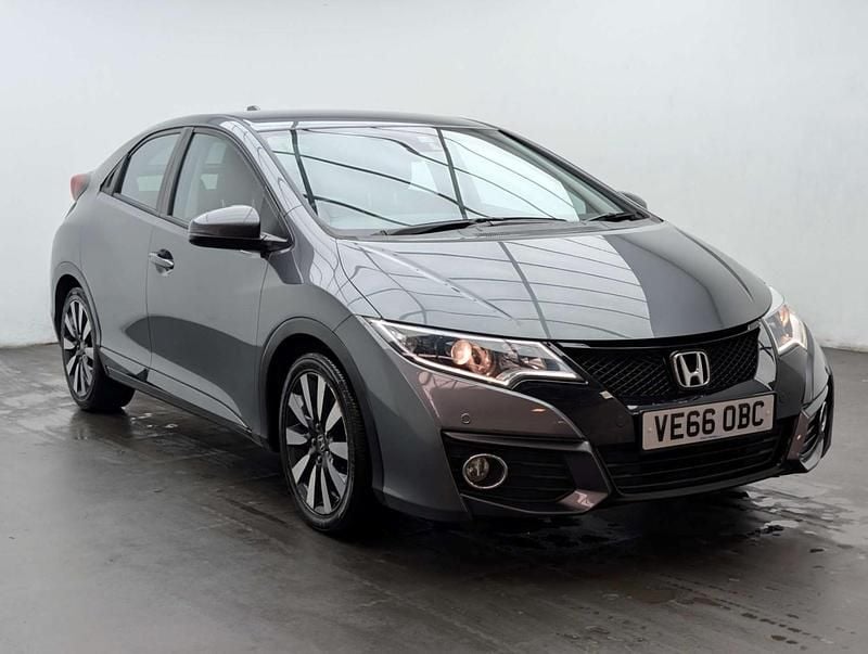 Used Honda Civic SE Plus 142 HP (104 kW) 2016 Grey Hatchback