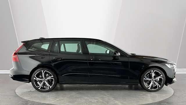 New Volvo V60 Plus 194 HP (142 kW) 2026 Estate