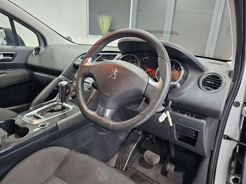 Used Peugeot 3008 Active 2015 Silver Estate