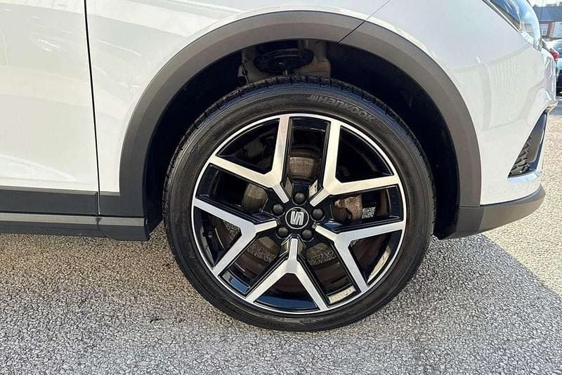 Used Seat Arona FR Sport 108 HP (79 kW) 2021 White SUV