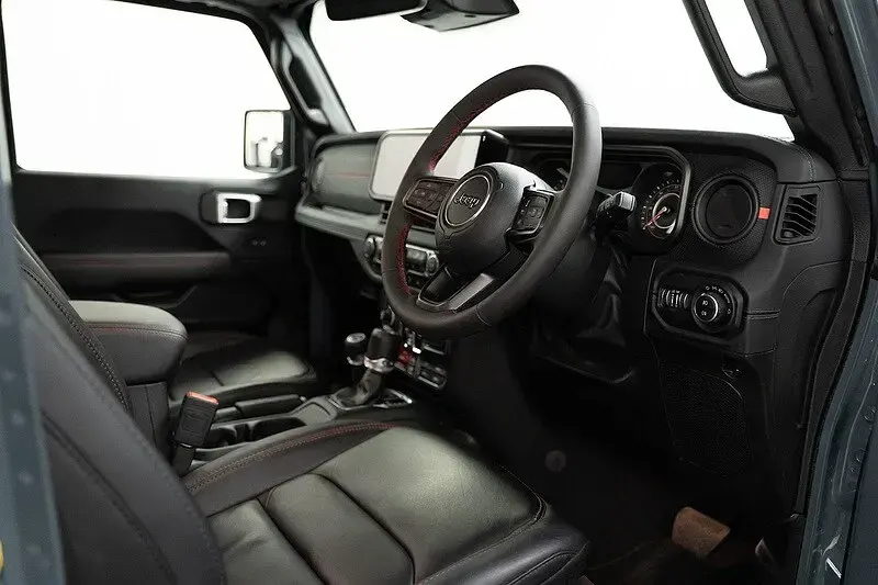 Used Jeep Wrangler Rubicon 272 HP (200 kW) 2024 Grey SUV