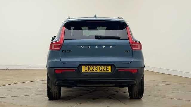 Used Volvo XC40 Plus 161 HP (118 kW) 2023 SUV