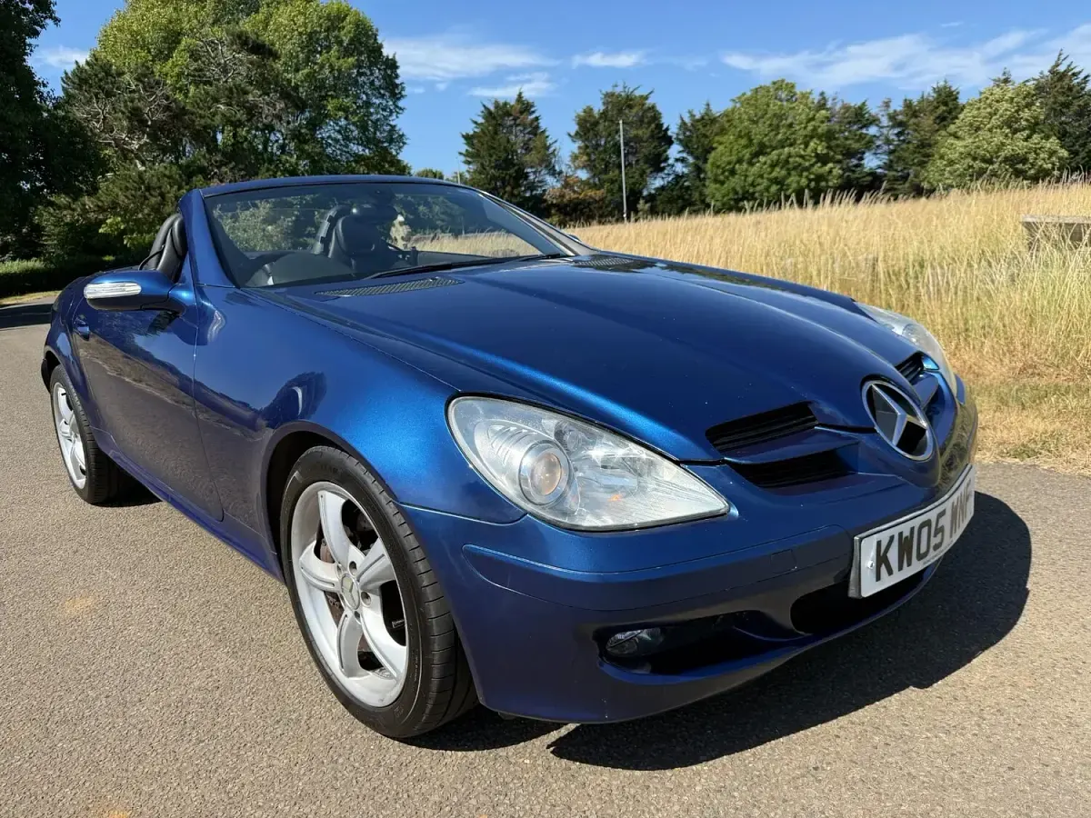 Used Mercedes SLK350 272 HP (200 kW) 2005 Blue Cabriolet