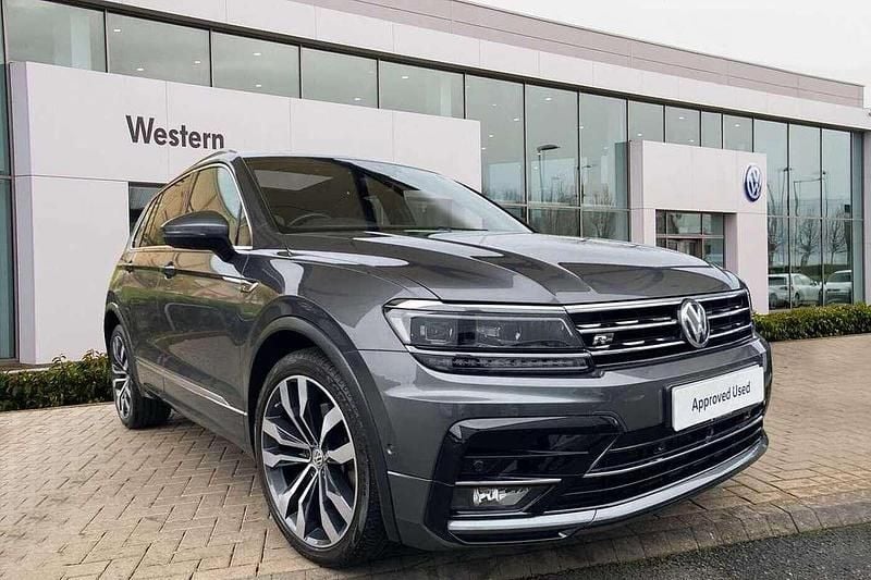 Grey Used 2019 VW Tiguan R-line SUV | £23,499 (Fair price) - Image 1/4