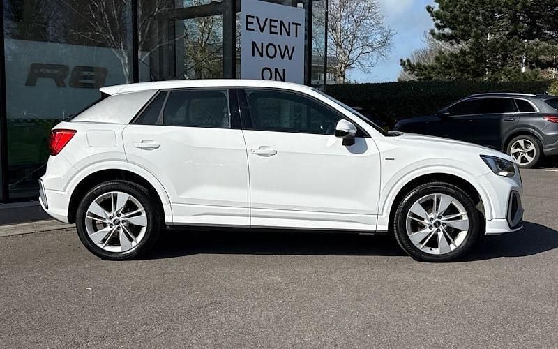 Used Audi Q2 S-Line 150 HP (110 kW) 2026 SUV